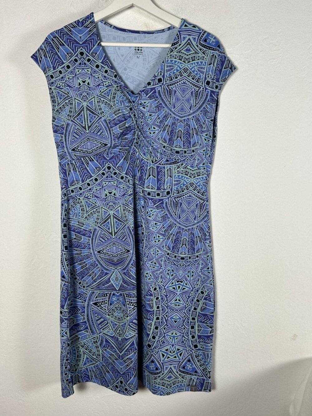 Title Nine Diamalete Geometric Print Ruched Front V-Neck Golf Dress Medium Blue